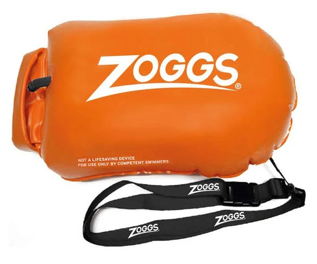 ZOGGS Saferswimmer Buoy - Sicherheits-Schwimmboje Mit Packsack - Orange 3 ZOGGS Saferswimmer Buoy - Sicherheits-Schwimmboje Mit Packsack - Orange